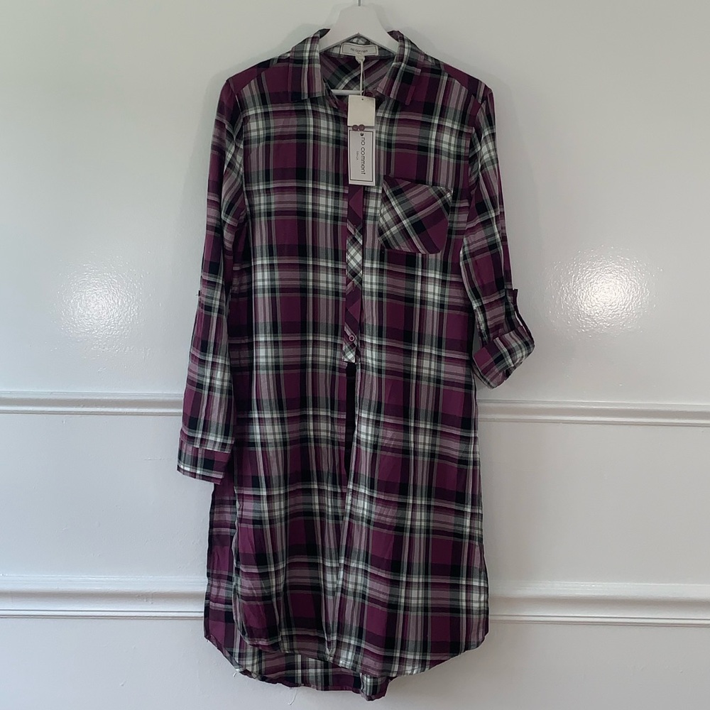 No coment women tunic size S buttons NWT